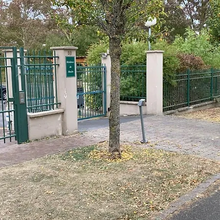 J-mo - - Moderne Et Chaleureux *